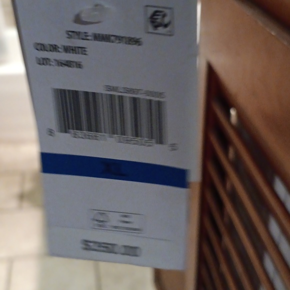 Micheal kors coat x-L white - Picture 5 of 5